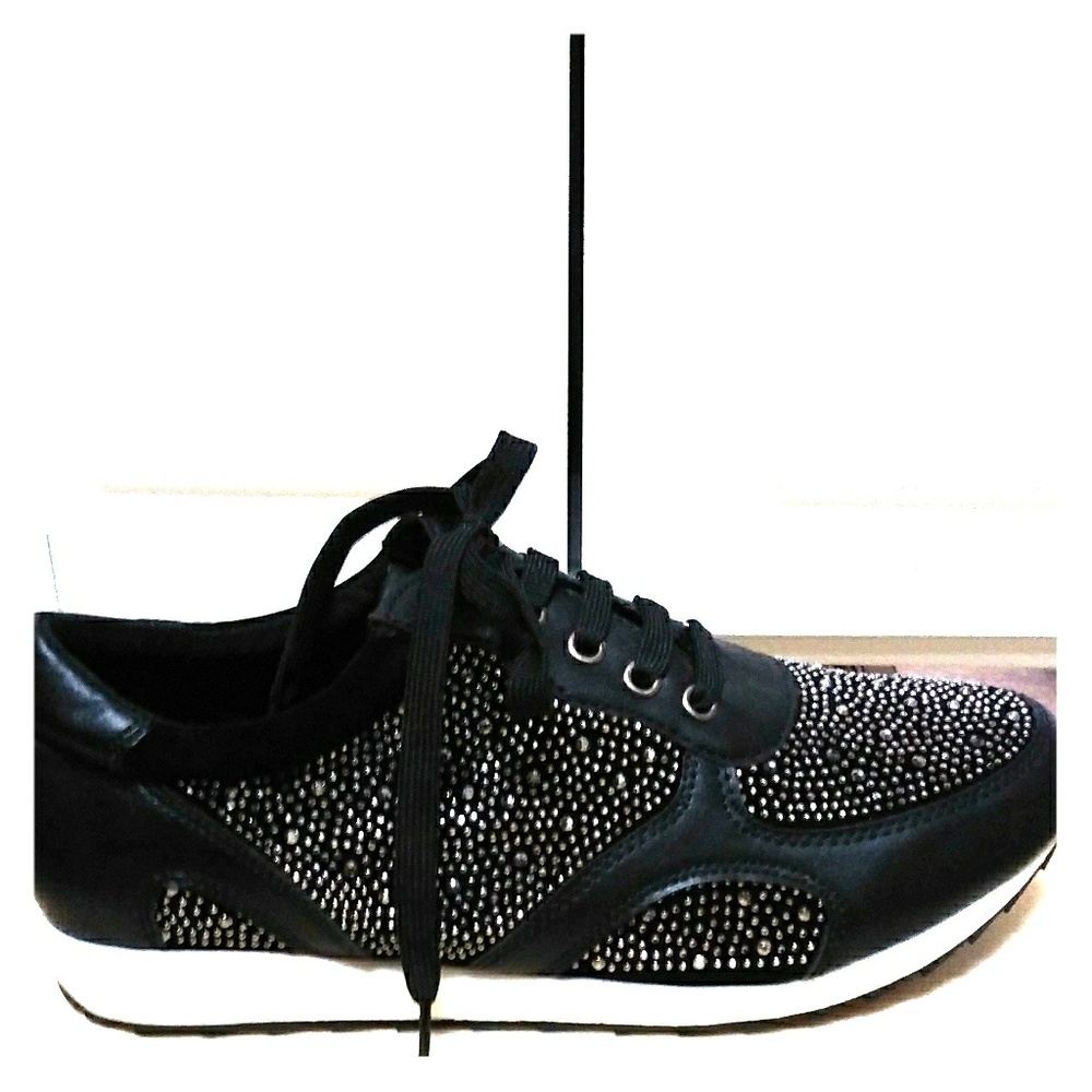 New WOMEN'S RHINESTONE STUDDED FASHION SNEAKER